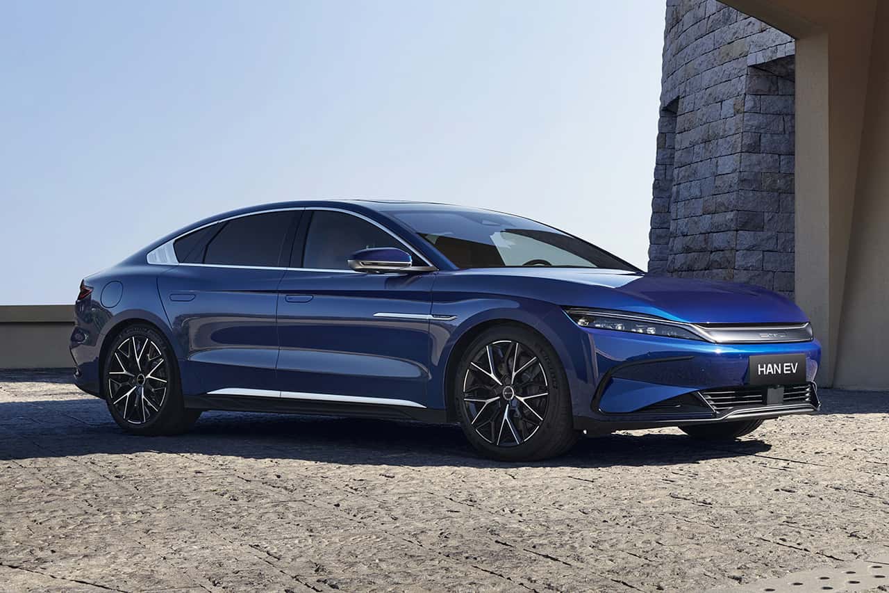 Ķīnas autotirgus BYD Han