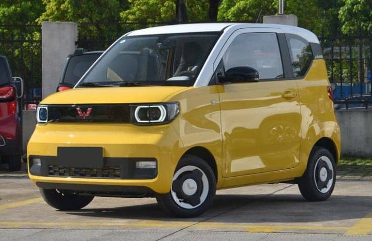 Ķīnas autotirgus Wuling Hongguang MINI EV