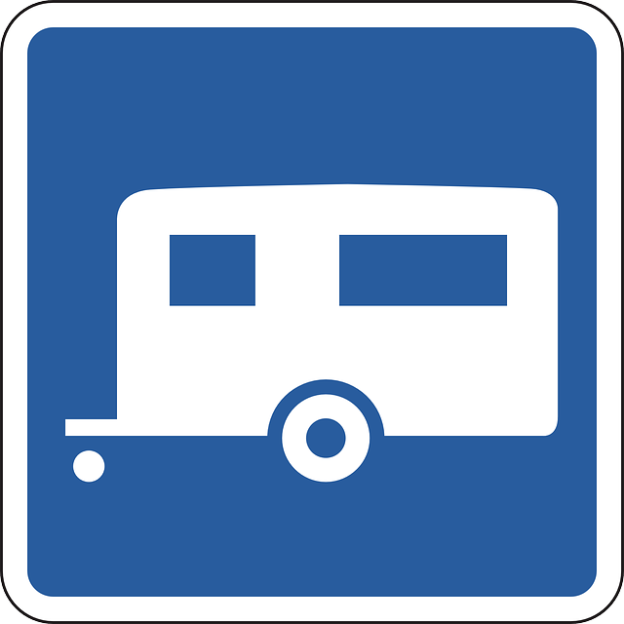 Ja transportlīdzekļa un piekabes pieļaujamā kopējā masa nepārsniedz 3,5 tonnas, par piekabi atsevišķa vinjete nav jāpērk.